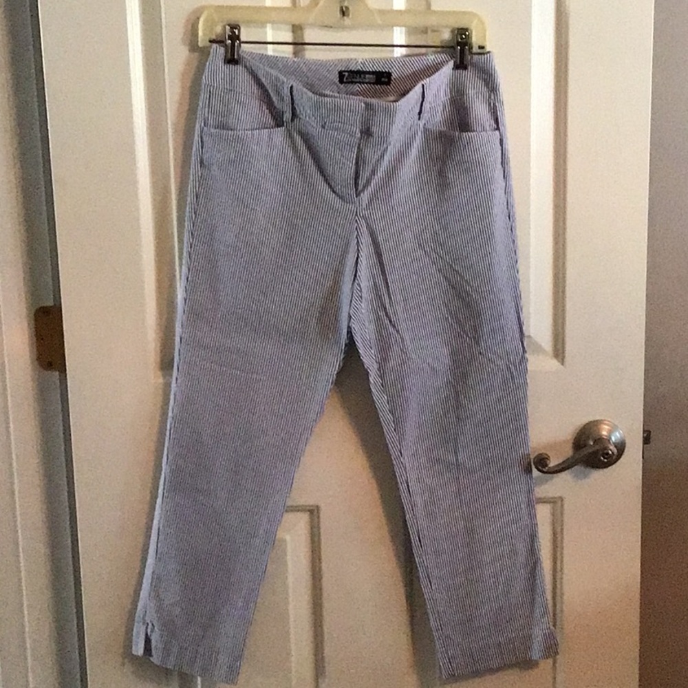 New York and Company Capris size 6